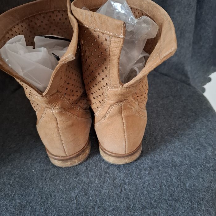 Buty damskie lasocki 36