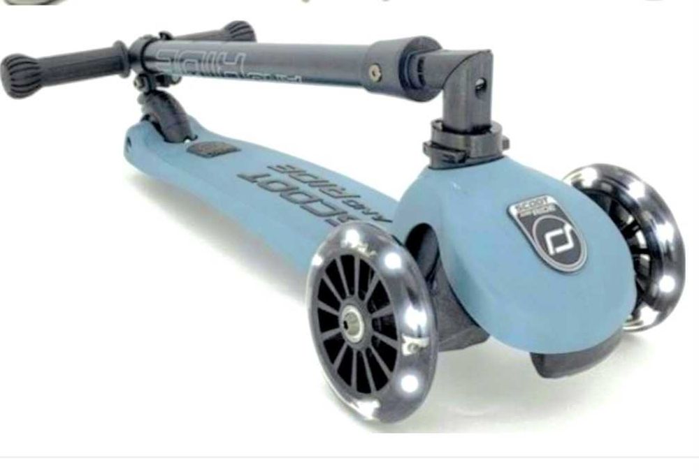 Hulajnoga Scoot & Ride Highwaykick 3, Led, dziecko prezent  3+ / 6 lat