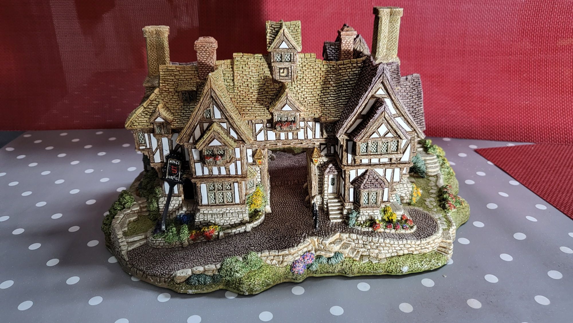 ま*＊様 リリパットレーン　THE KINGS ARMS Lilliput Lane - The King's Arms