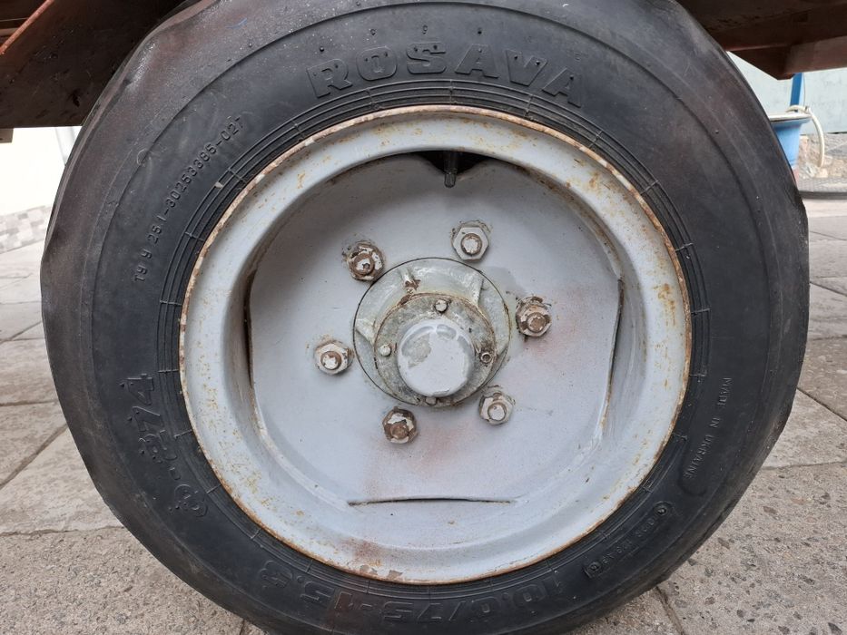 Прицеп одноосний.