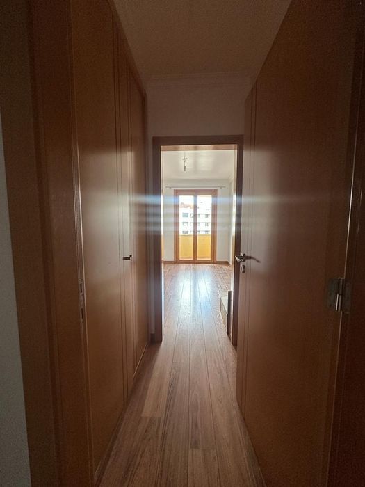 Vendo portas completas em bom estado (1 dupla e 2 simples)