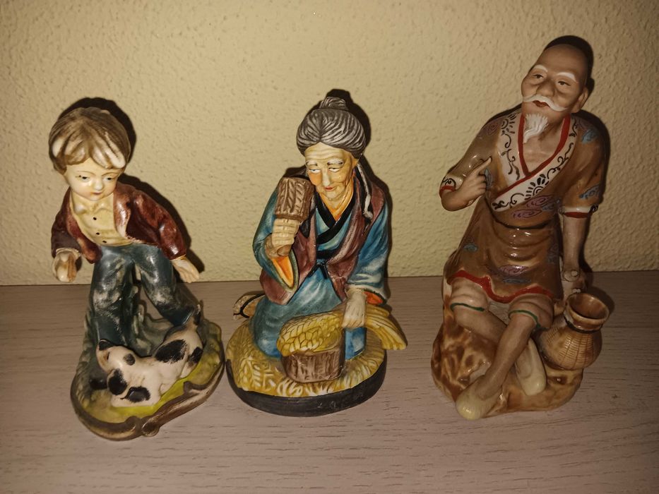 Ceramic figurines for decoration64751144777345122