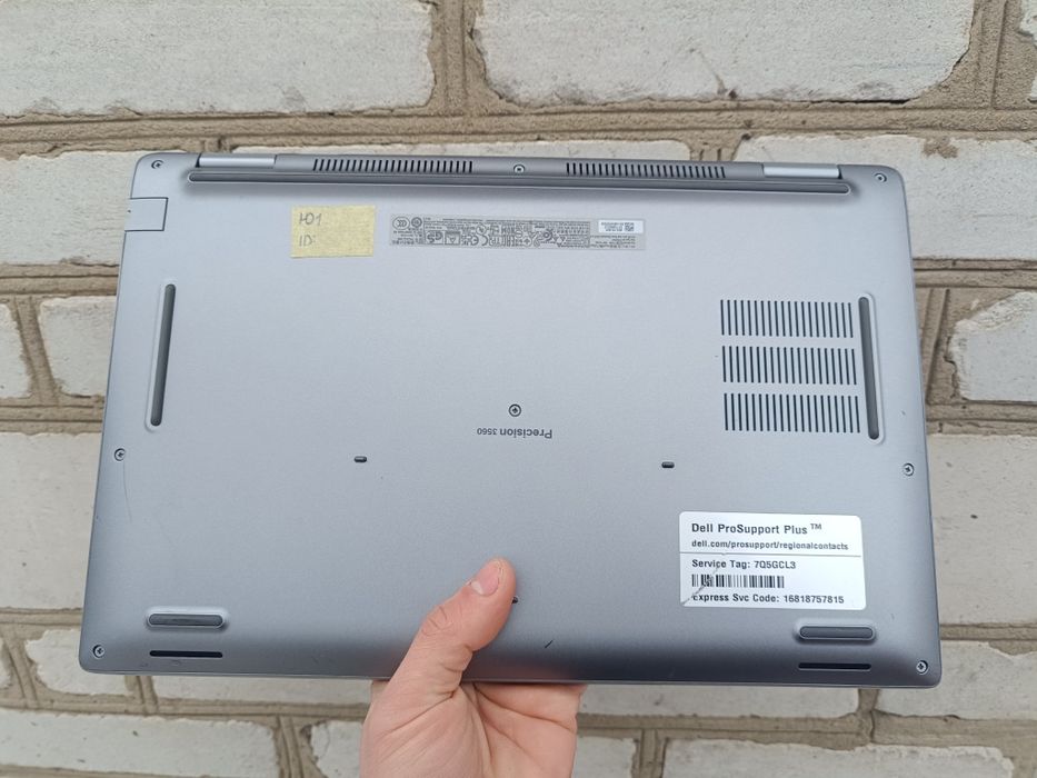 2022 року, ноутбук DELL (i7-1185G7/16/512)