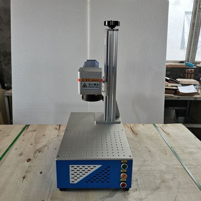 Лазерний маркувальник RAYCUS 30W, лазерный маркировщик