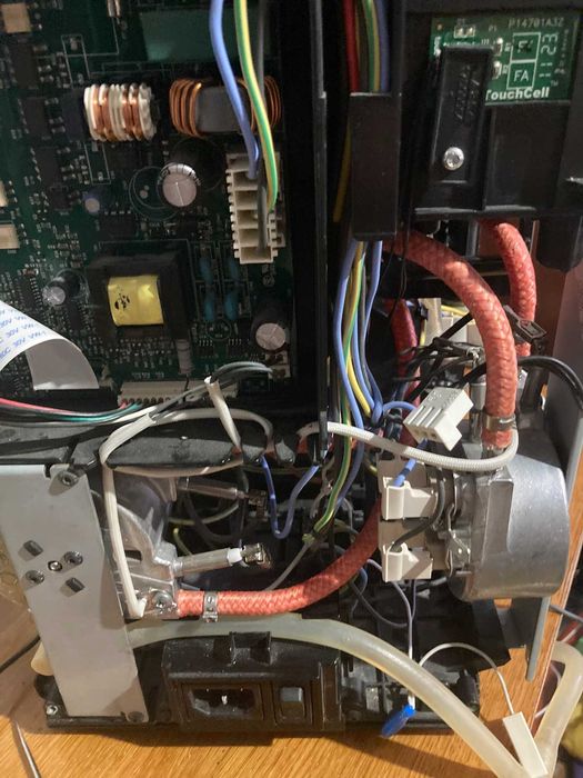 Кофемашина Saeco Exprelia HD8856 ІТАЛІЯ.