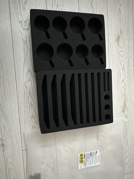 Siegvoll Uchwyt Gąbka Pojemnik  na talerze do przyczepy kempingowej