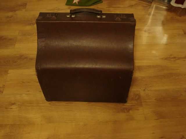 Akordeon Pirandelli 60 basów