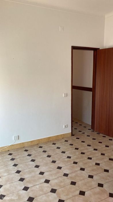 Apartamento T1 Centro de Samora Correia