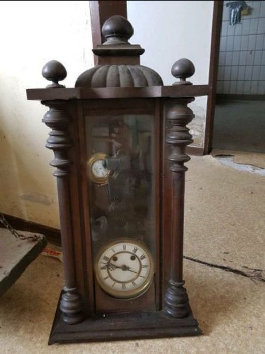 Antyki Zegary kanapy Bufety itp itd