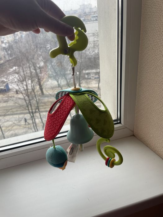 Мини-мобиль Tiny Love Pack & Go