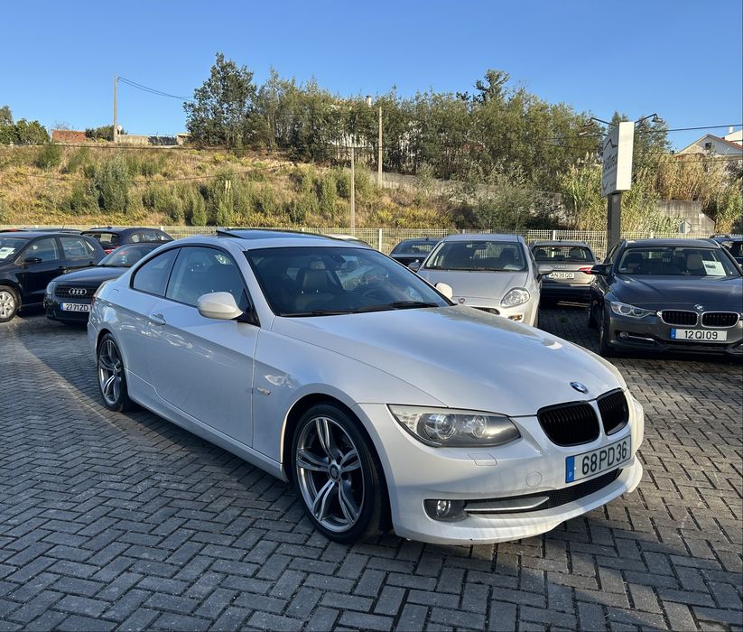 BMW 320d 184cv - GPS pro + Teto abrir