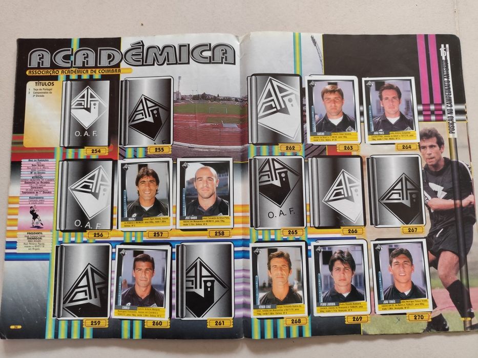 Caderneta de Cromos - Futebol 98/99 (163 Cromos)
