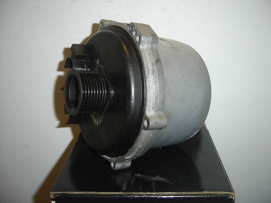 Alternator Wodny Bmw X5 E53 5 E39 E38 Range Rover 4.4 chłodzony cieczą