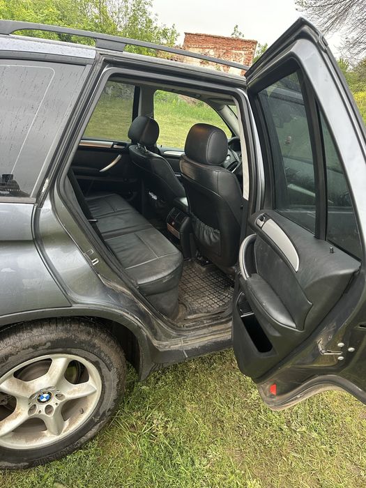 Продам BMW X5 3,0 дизель