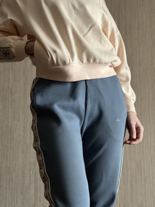 Трикотажний костюм Guess, спортивний костюм