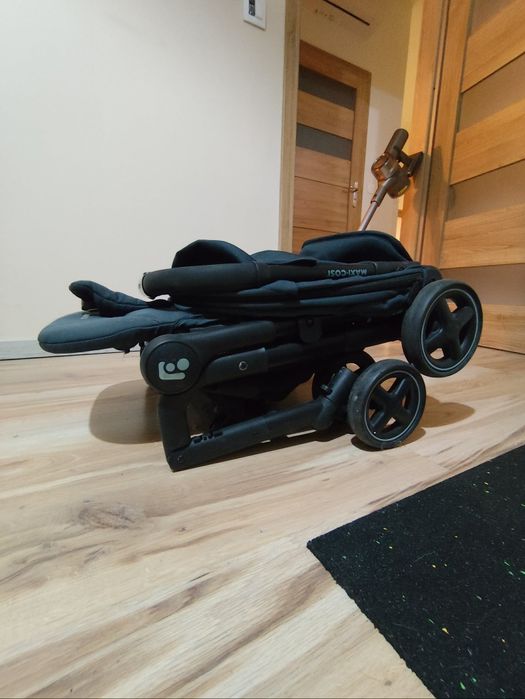 Wózek spacerowy maxi cosi lara 2