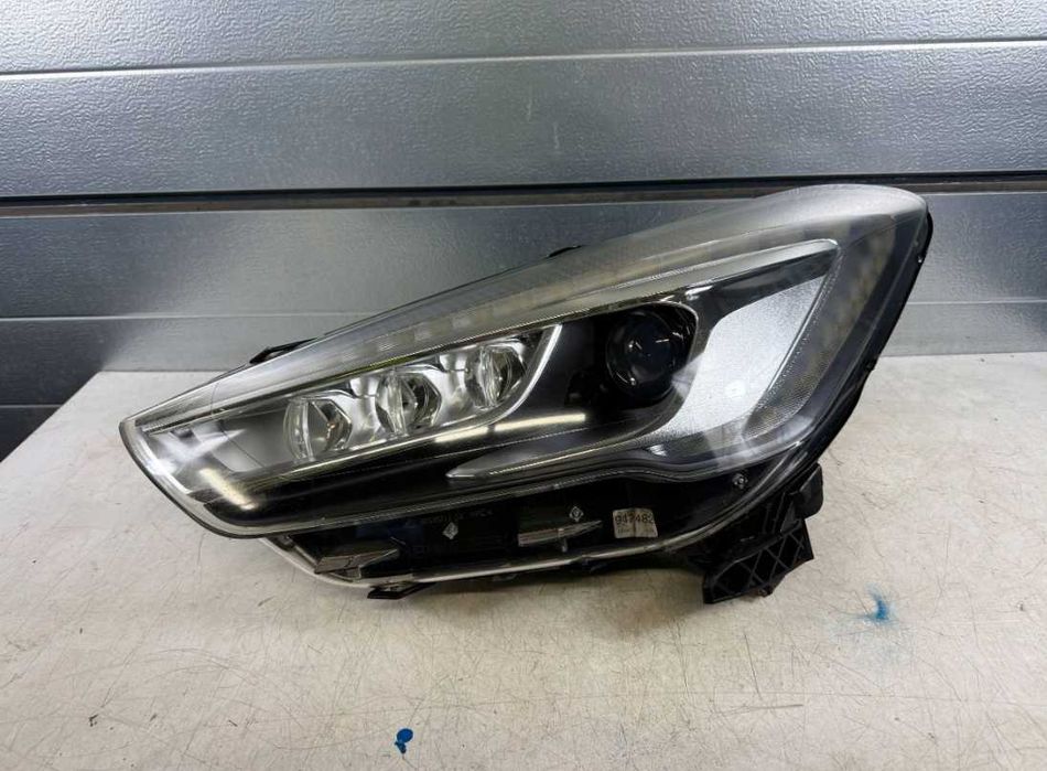 Фари передні Citroen DS5 Lift Фара права або ліва разборка