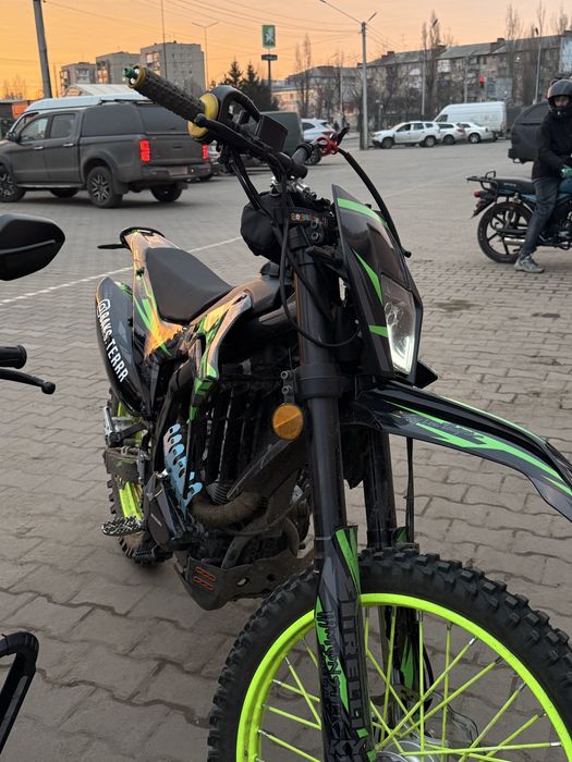 Мотоцикл Exdrive crf250