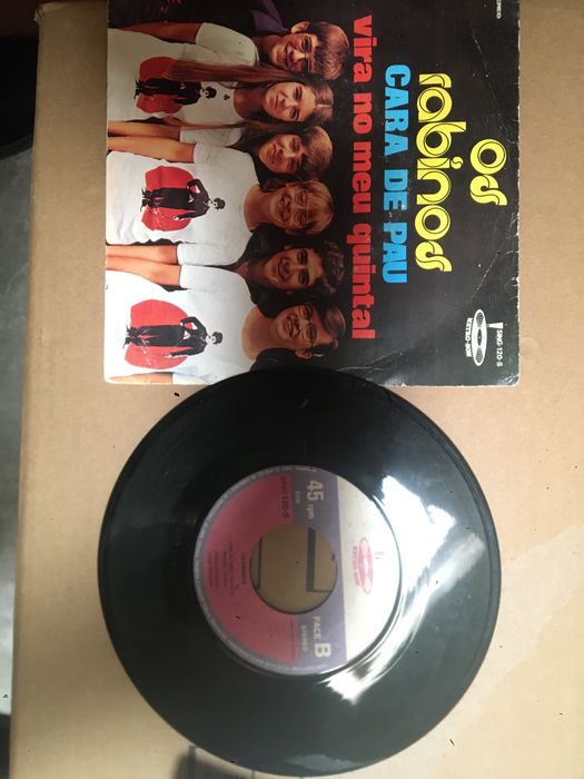 Disco de vinil em bom estado