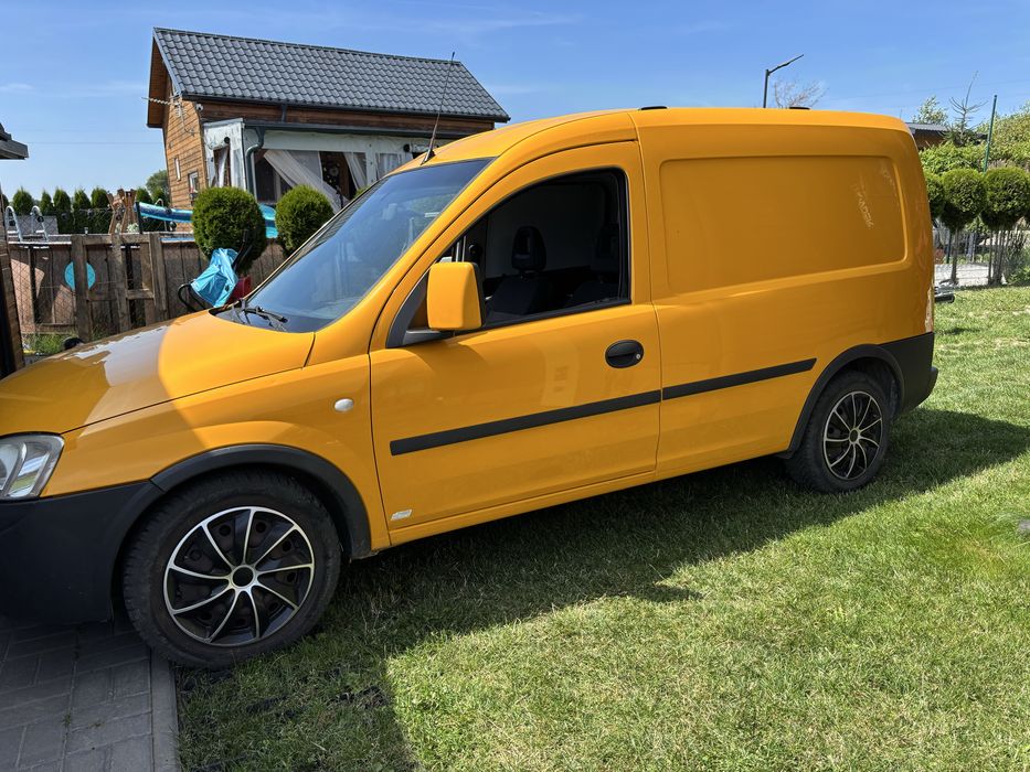 Opel Combo 1.7CDTI 2011r