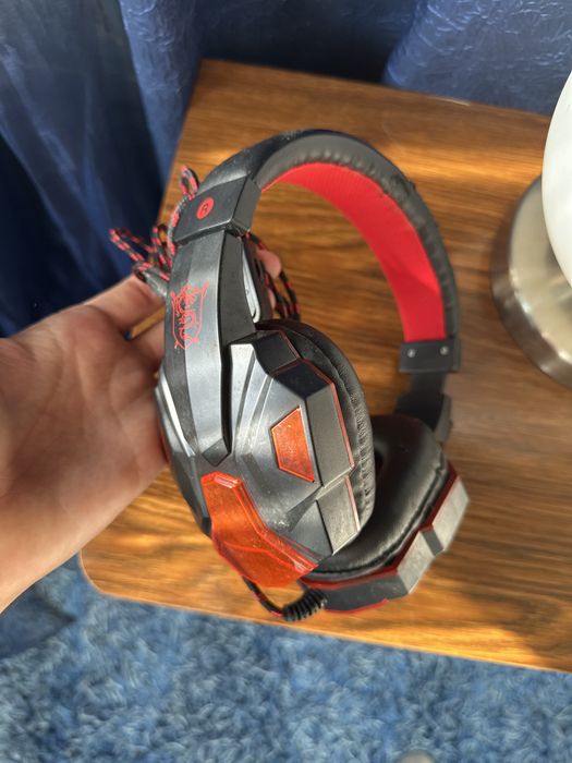 Headset Gaming com Microfone (PC / Consolas)
