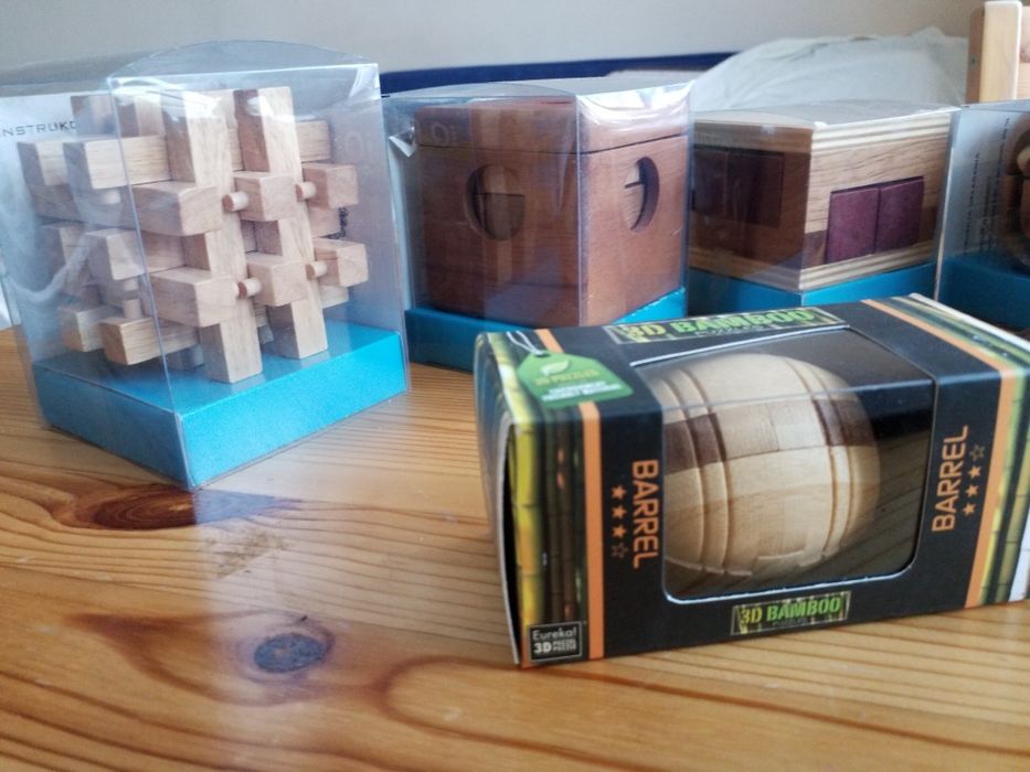 Układanki logiczne z drewna, gry drewniane IQ Puzzle
IQ Puzzle