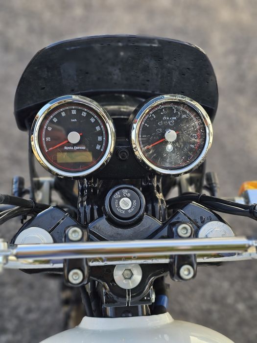 Royal interceptar 650