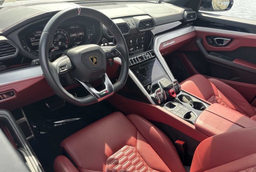 2022 Lamborghini Urus: 192 000 $ - Lamborghini Київ на Olx