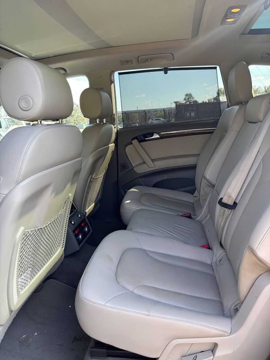 Audi Q7 quattro Premium Plus      2013