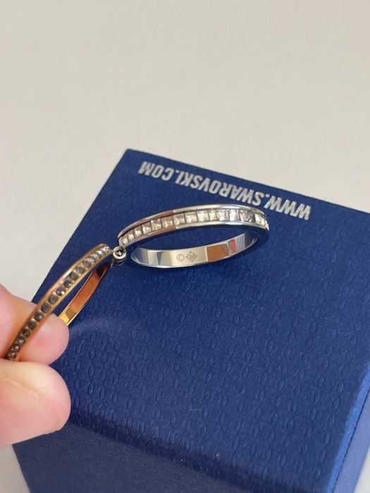 Vende-se Anel Swarovski