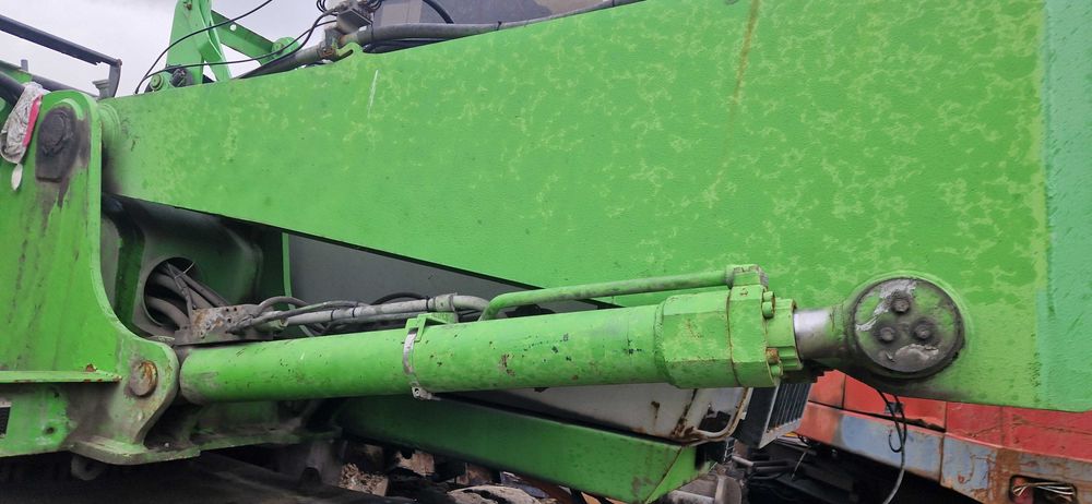 koparka do złomu Sennebogen 825 ramie siłownik łożysko obrotu wieniec