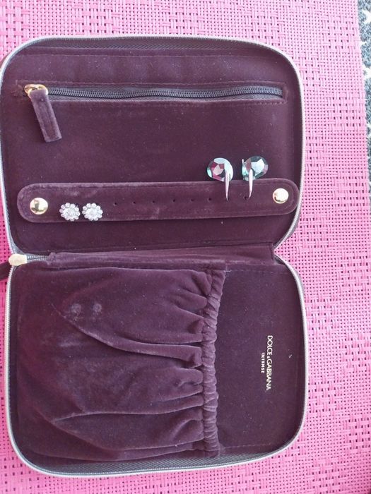 Dolce &Gabbana etui na biżuterie
