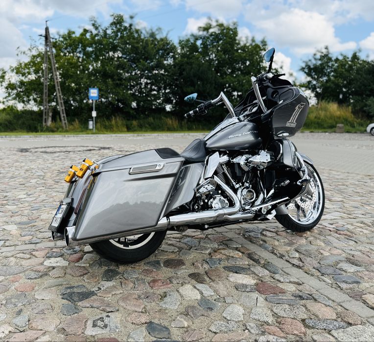 Harely Davidson Rod Glide 2017. M8