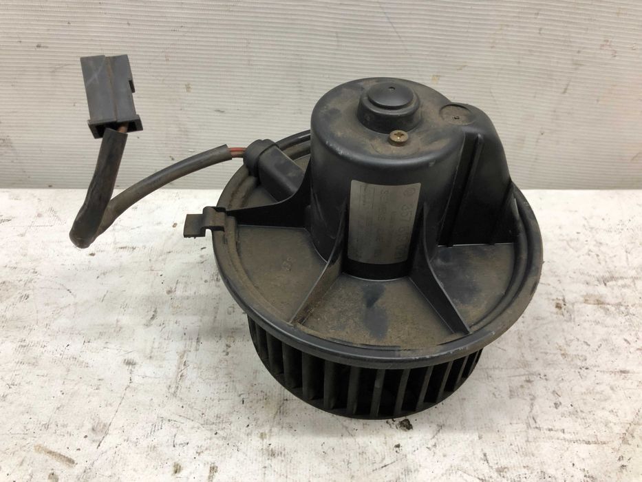 Вентилятор печки салона VW passat b3 , b4, t4