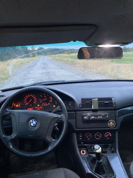 Продам BMW E39 Touring