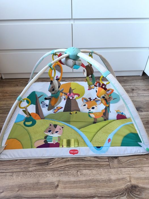 Mata edukacyjna Tiny Love Leśna Kraina