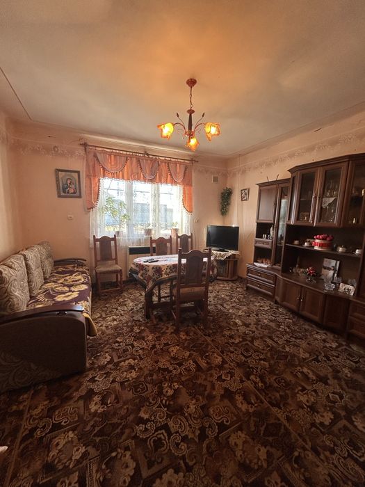 Продається будинок в Закарпатській обл. с. Дротинці