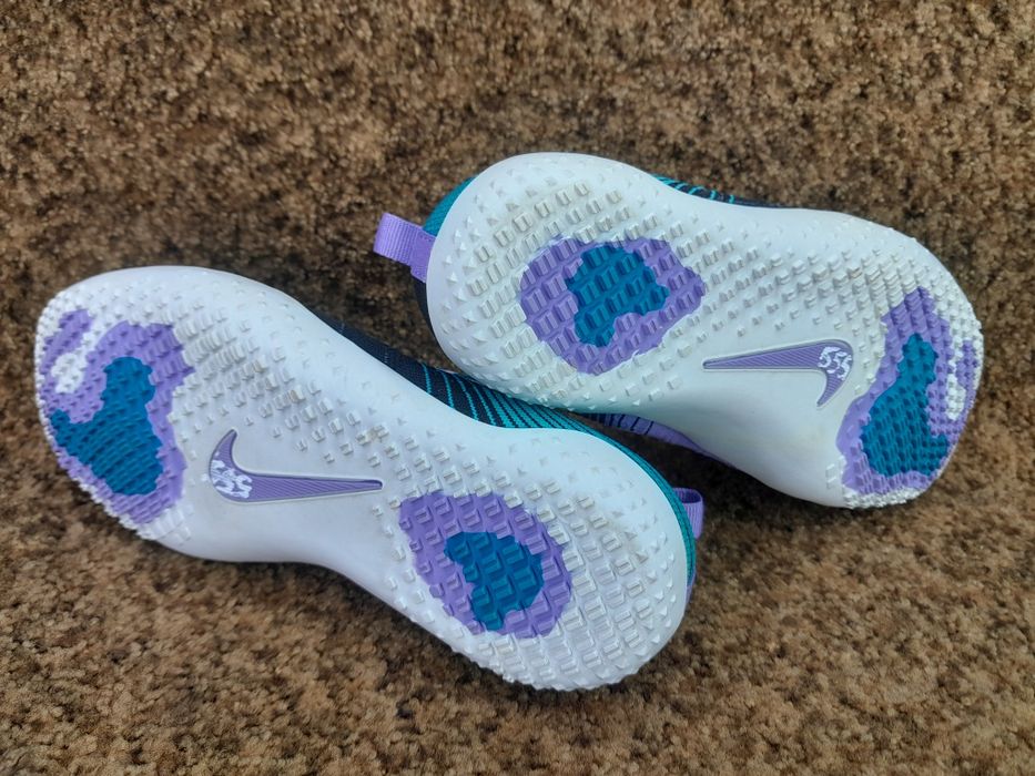 Кросівки теніс Nike Free  36 розмір.