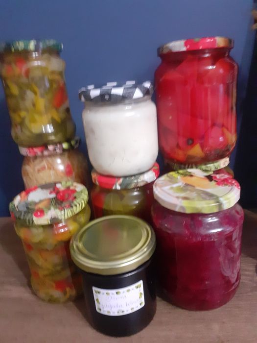 Przetwory warzywne, smalec