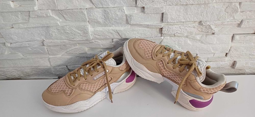 Buty ADIDAS SUPERCOURT WORLD roz.38 wkł.23,5 cm.