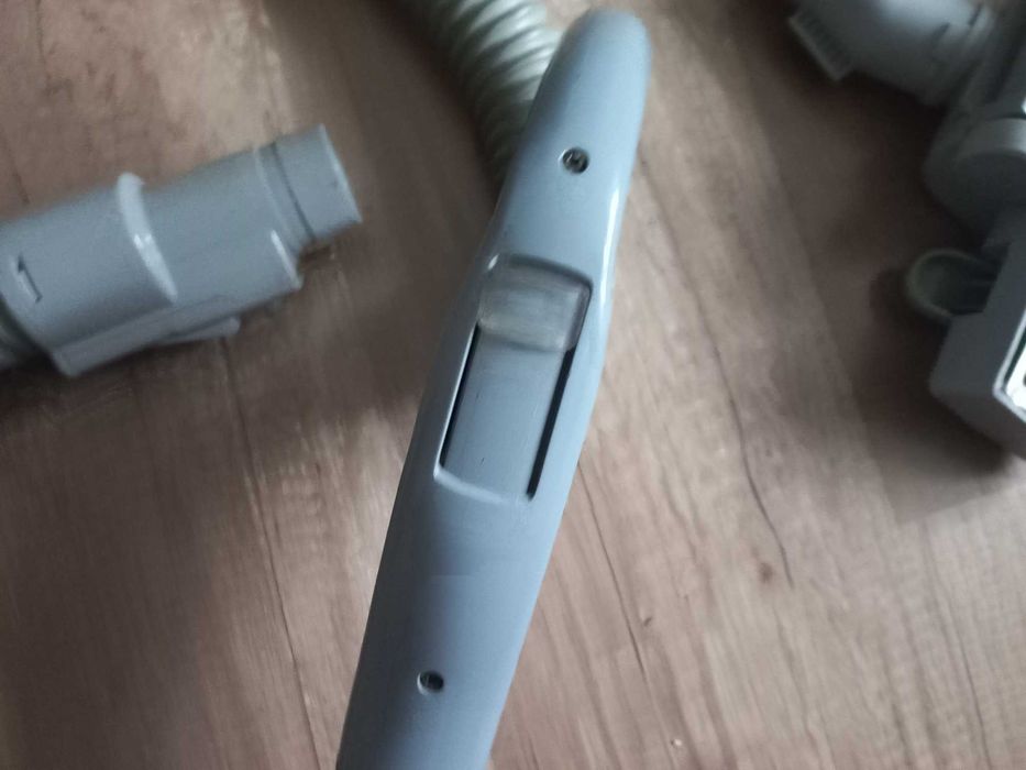 Щетка , труба  для  пылесоса  LG.