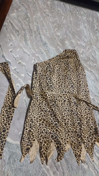 Strój jaskiniowiec panterka 5-6 lat