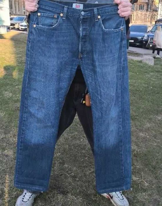 Джинсы Levis 501