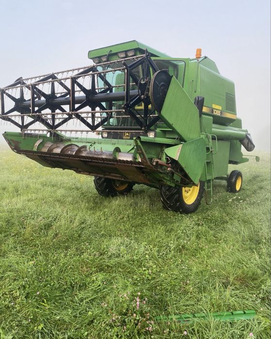 Продам комбайн John Deere 1065