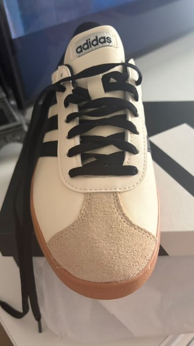 Кросівки Adidas