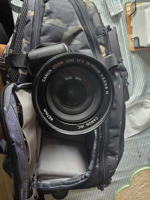 Canon 1200d objectiva 18/135