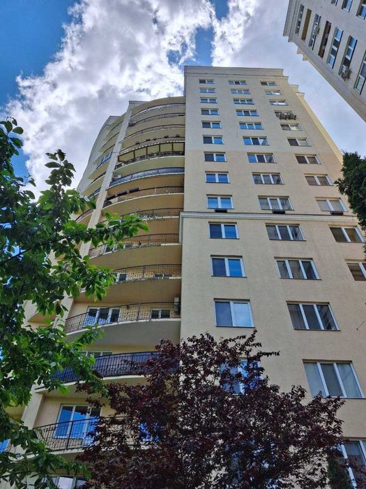 ЖК Чайка. Велика однокімнатна 51м2. Ремонт. Меблі. Держрограми