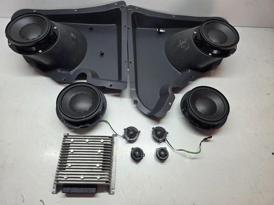 SCIROCCO GŁOŚNIKI DYNAUDIO 1K8035453 KOMPLET WIAZKA + ZMACNIACZ