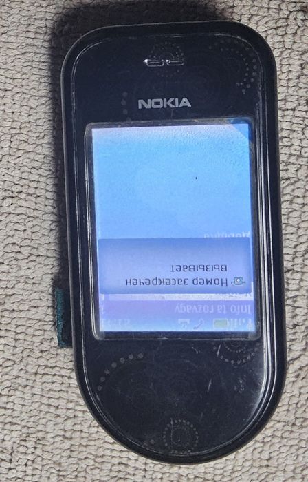Мобильный телефон Nokia 7373,заряд,статуэтка,sharp,
