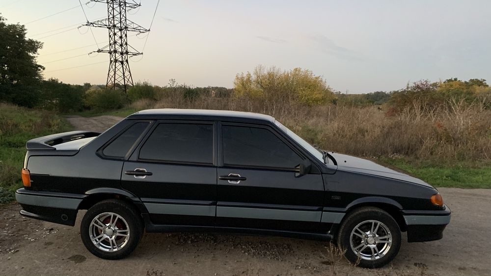 Продам авто ваз 2115